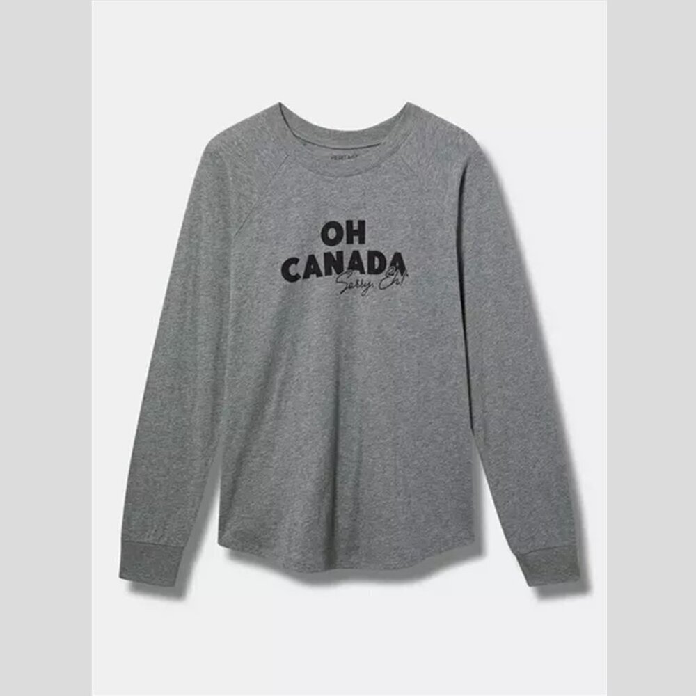 Torrid - Oh Canada Classic Fit Long Sleeve Raglan Jersey Crew Tee, Heather Grey